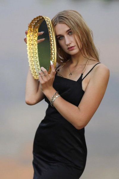 Taisiya 22 years old Ukraine Odesa, Russian bride profile, meetbrides.online