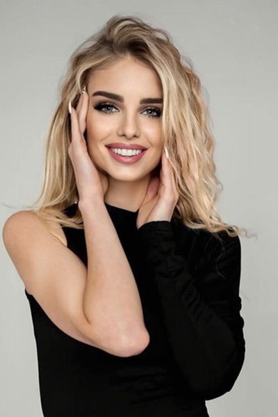 Miroslava