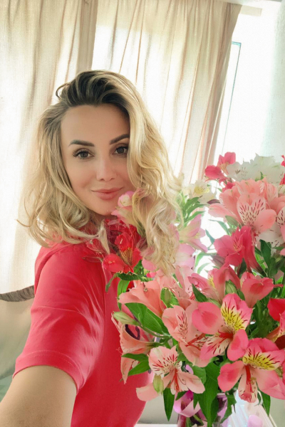 Irina 40 years old Ukraine Mykolaiv, Russian bride profile, meetbrides.online