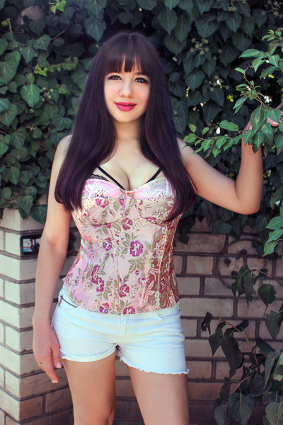 Irina 33 years old Ukraine Mykolaiv, Russian bride profile, meetbrides.online