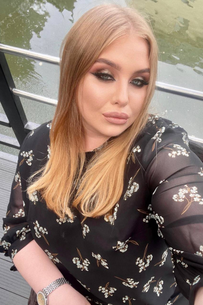 Veronika 22 years old Ukraine Kyiv, Russian bride profile, meetbrides.online