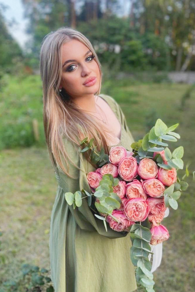 Andriana 23 years old Ukraine Kyiv, Russian bride profile, meetbrides.online