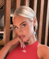profile of Russian mail order brides Elli Jay