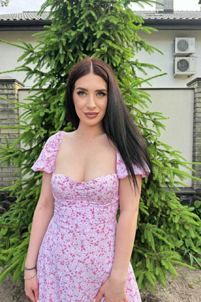 Miroslava 24 years old Ukraine Cherkasy, Russian bride profile, meetbrides.online
