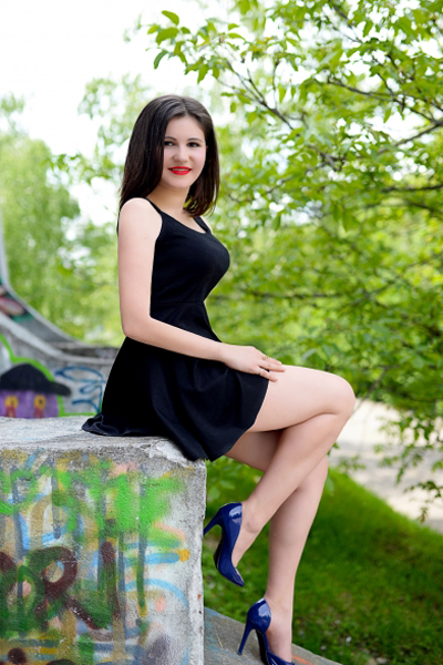 Inna 32 years old Ukraine Khmelnytskyi, Russian bride profile, meetbrides.online