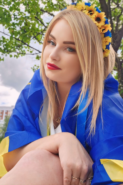 Yuliya 35 years old Ukraine Mykolaiv, Russian bride profile, meetbrides.online