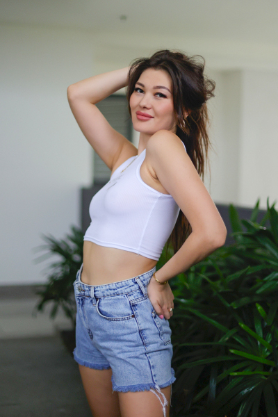 Kamshat 32 years old Kazakhstan Taldy-Kurgan, Russian bride profile, meetbrides.online