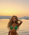 profile of Russian mail order brides Elizabete