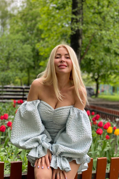 Victoria 46 years old France Cannes, Russian bride profile, meetbrides.online