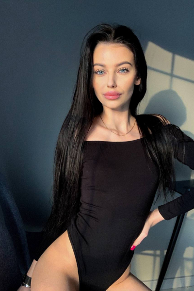 Valeriya 26 years old Ukraine Uzhgorod, Russian bride profile, meetbrides.online