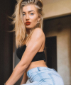 profile of Russian mail order brides Yana