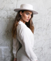profile of Russian mail order brides Isabel