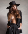 profile of Russian mail order brides Isabel
