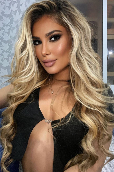 Paula, 31