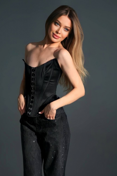 Anastasiia 27 years old Ukraine Cherkasy, Russian bride profile, meetbrides.online
