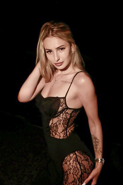 Ivanna 25 years old Ukraine Lutsk, Russian bride profile, meetbrides.online