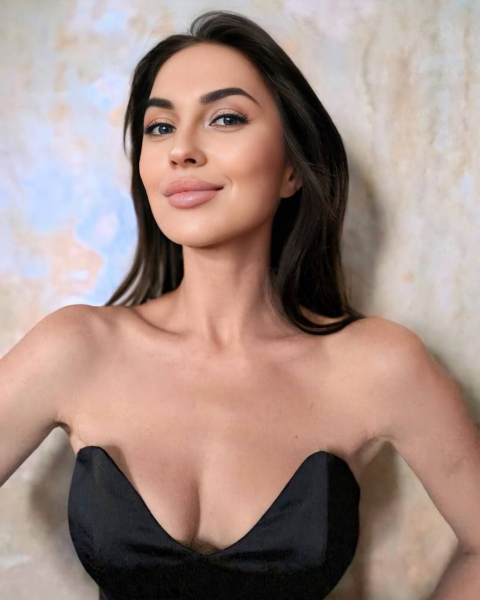 Irina, 40