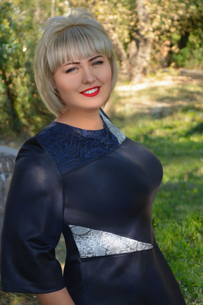 Galina 33 years old Ukraine Mykolaiv, Russian bride profile, meetbrides.online