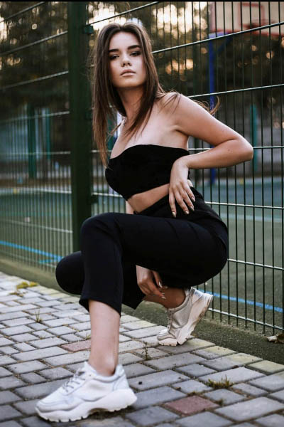 Anjelika 26 years old Ukraine Khmelnytskyi, Russian bride profile, meetbrides.online