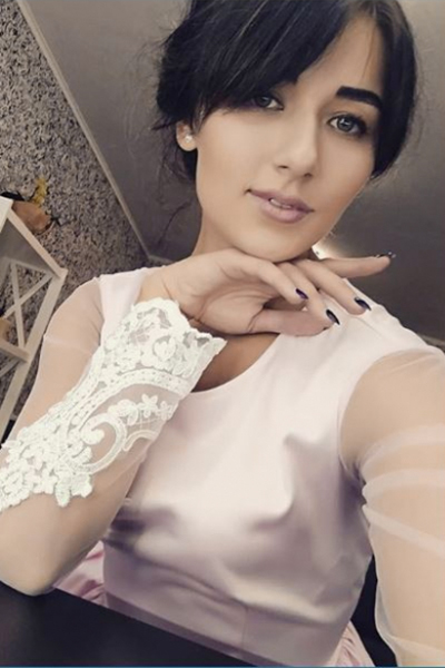 Olga 31 years old Ukraine Kharkiv, Russian bride profile, meetbrides.online