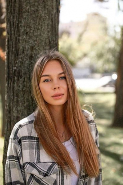 Yuliya 18 years old Ukraine Kharkov, Russian bride profile, meetbrides.online