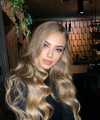 profile of Russian mail order brides Karolina