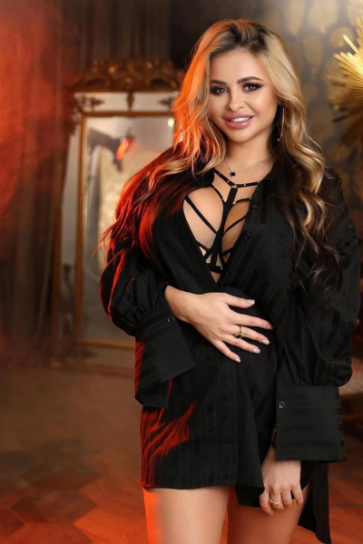 Marina 37 years old Ukraine Kharkiv, Russian bride profile, meetbrides.online