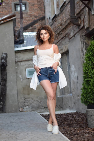 Alla