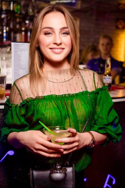 Elena 31 years old Ukraine Kryvyi Rih, Russian bride profile, meetbrides.online